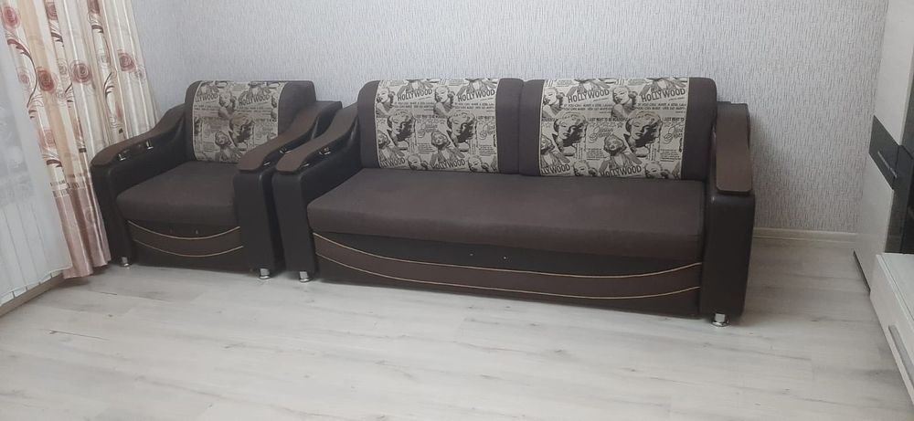 Продам диван с креслом