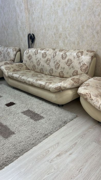 Продам диван б/у