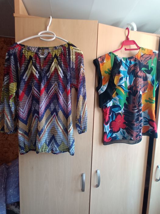 Летни дамски блузи и туники