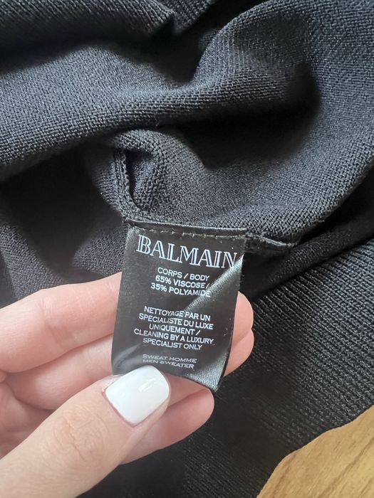 Пуловер Balmain.