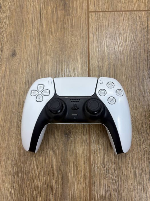 Продам Playstation 5