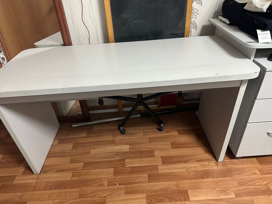 Продам Стол - парта