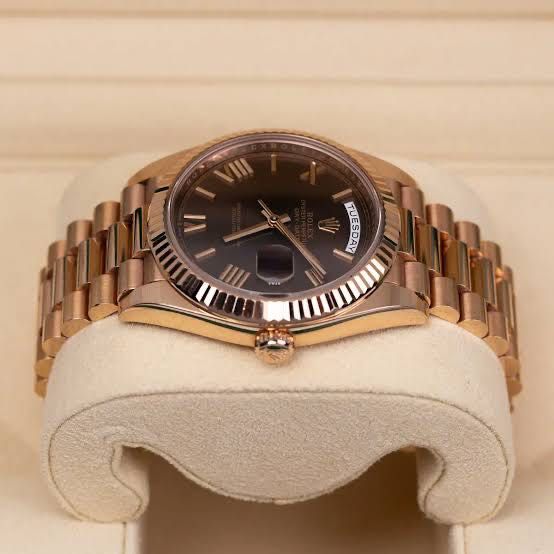 Часовник Rolex nov