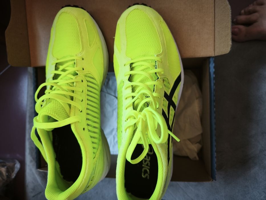 Маратонки  ASICS 42,5
