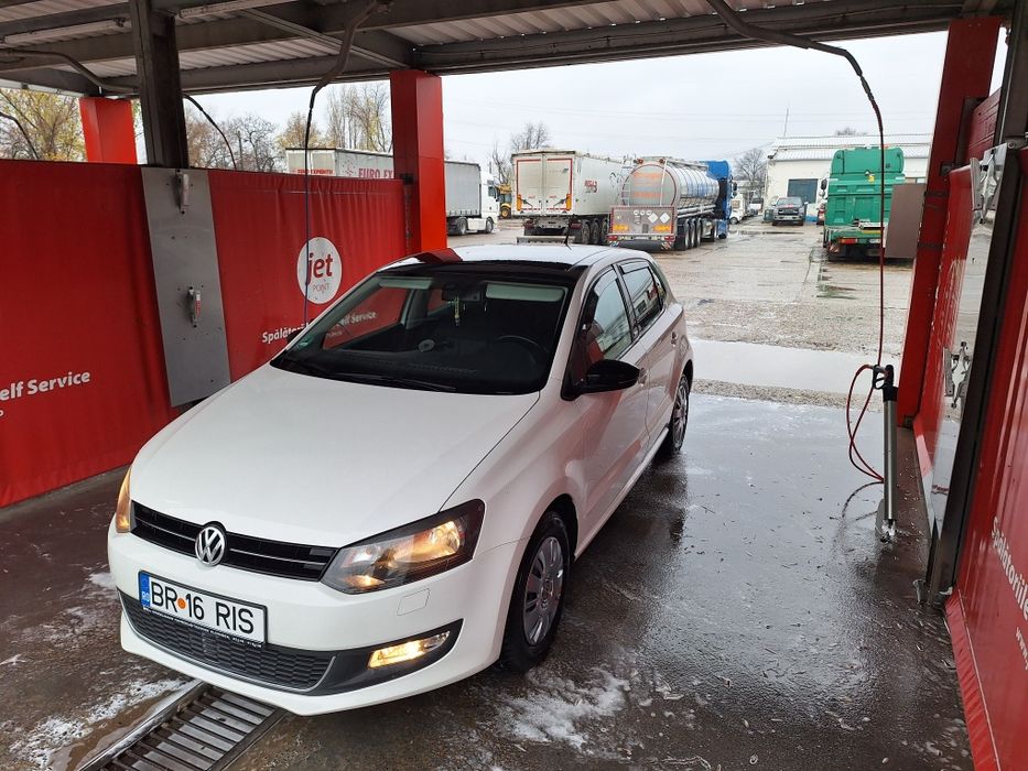 Vând vw polo 1.2 2011