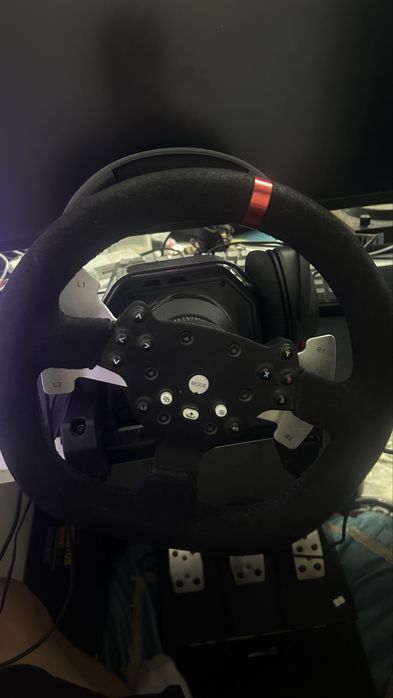 V-1600 игровой руль