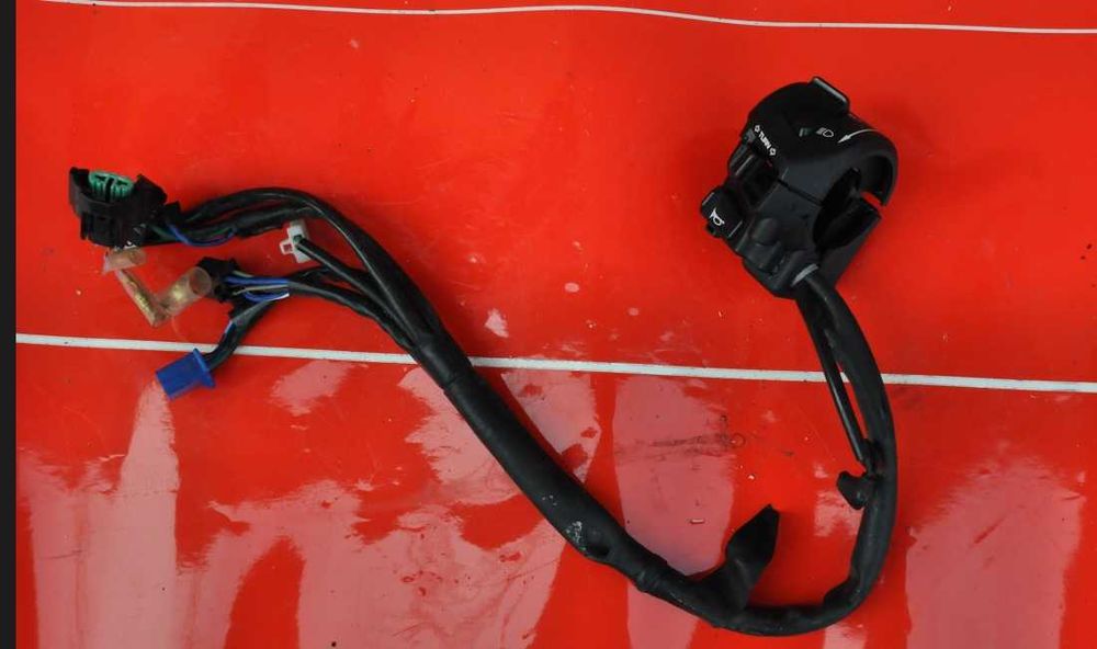 Scarite suporti motor  Honda Hornet 2003 2005