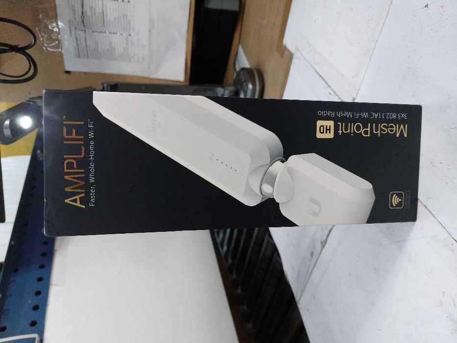 Ubiquiti AFI-P-HD AmpliFi HD Meshpoint  UK - включен БГ адаптер