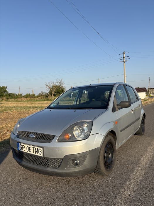 FORD Fiesta 2011 — imagine 2