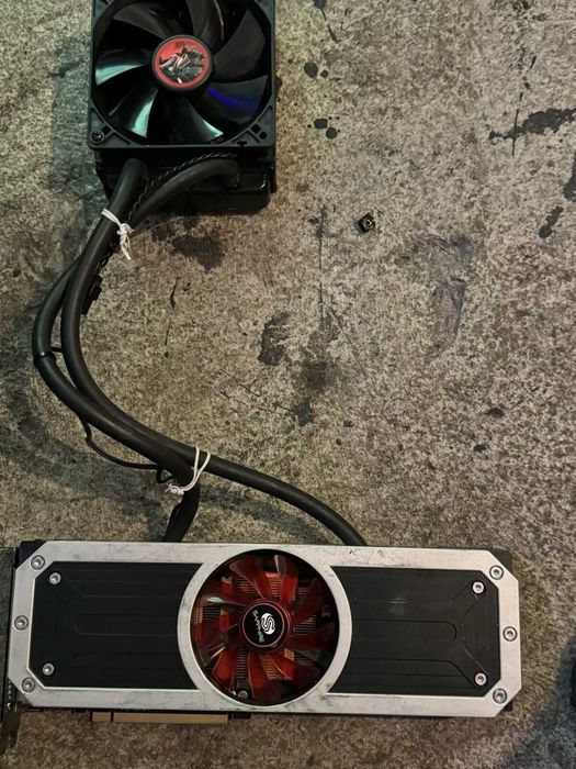 Sapphire Radeon R9 295x2 8GB GDDR5 PCI-E 3.0