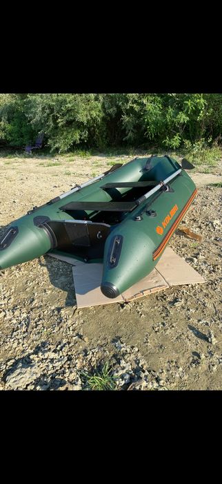 Barcă Kolibri 2.60 cu chilă