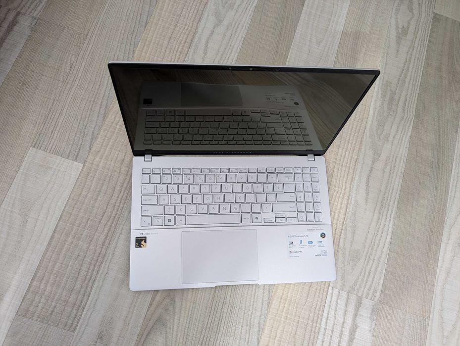 ASUS Vivobook S15 OLED | Snapdragon X Elite X1E-78-100 | 32GB RAM