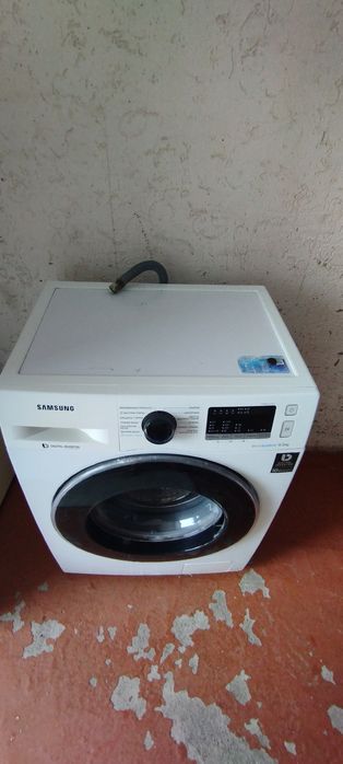 Продам стиральную машину
