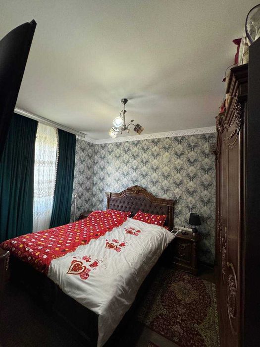 Продается квартира 3-х ком. 1 этаж