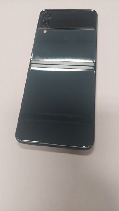Samsung Z Flip 3  5G 128GB Без Кутия и Гаранция