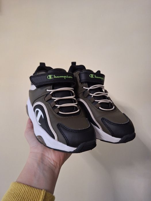 Маратонки Champion