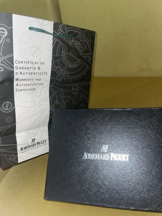 Часовници Audemars Piguet топ качество и топ луксозно с кутия и сертификат