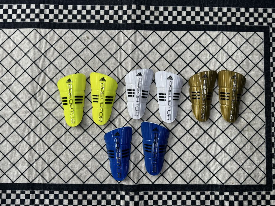 Футбольные щитки