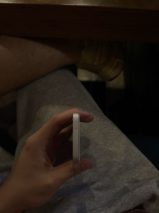 Iphone 5c в отличном состояние