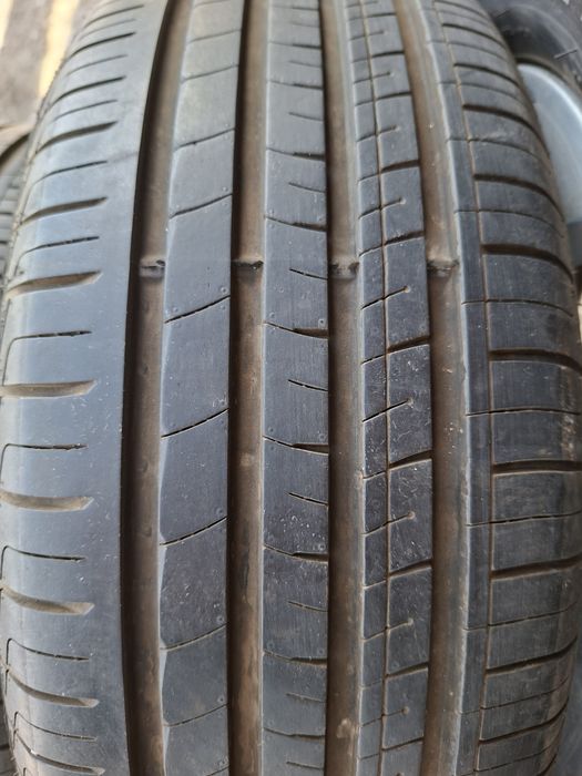 Продам шины 205/55/16 блазер