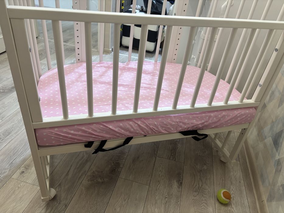 Продаю кроватку детскую