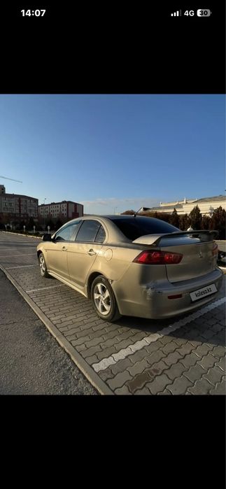 машина көлік сатылады лансер