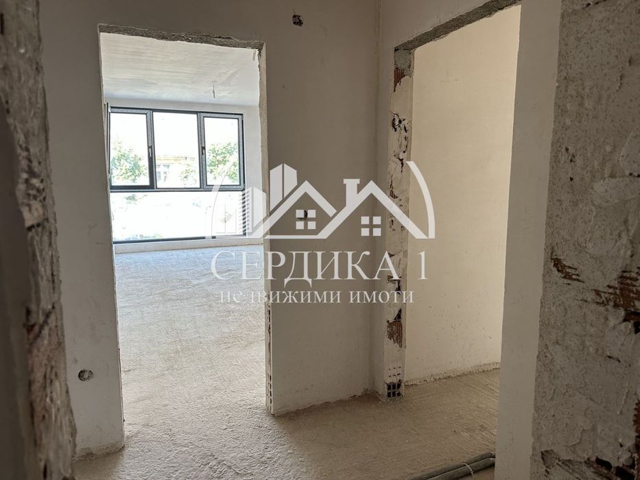 Продава се Тристаен апартамент в Благоевград, Запад - 85 кв.м за 1453 €/кв.м - Снимка #2