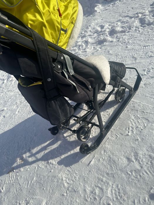 Зимние санки коляска