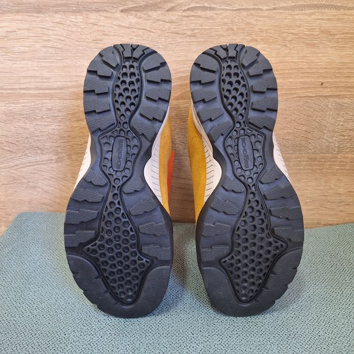 echoГоba кроссовки