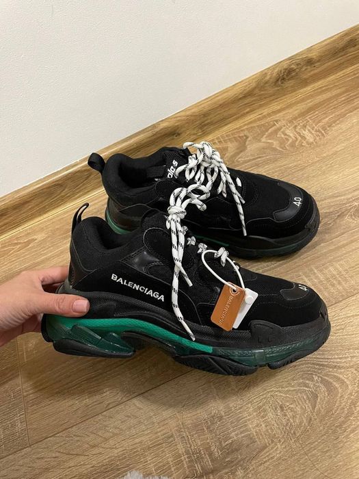 Triple S  balenciaga piele