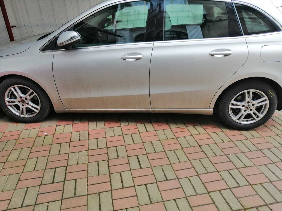 Jante 16”cu anvelope 205/60/R16, sau jante cu anvelope 205/55/17