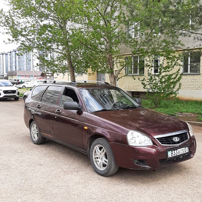 Продам приору 2012года