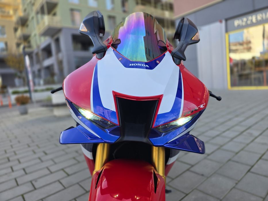 Honda CBR1000RR-R Fireblade SP 2024
