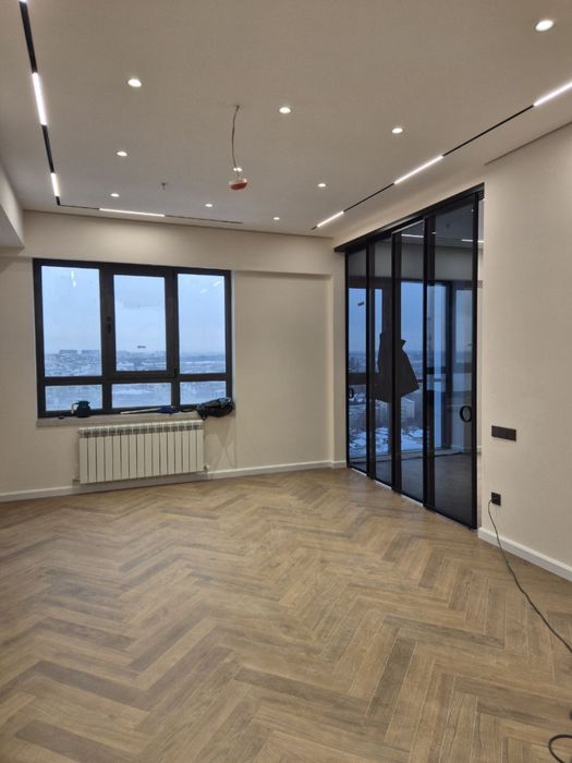 Срочно Продается ЖК Акай сити 2 ком квартира с ремонтом Дархан