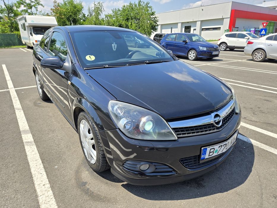 Opel Astra GTC 1.9 CDTI 150 CP Xenon Buton Sport 6 Trepte Propietar