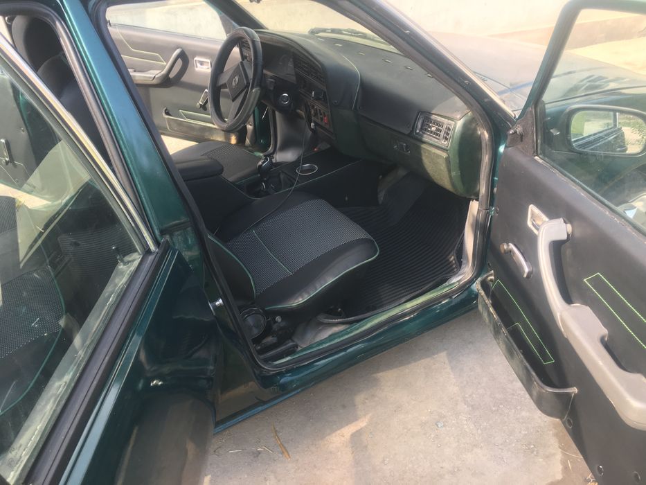 Опел аскона сотилади