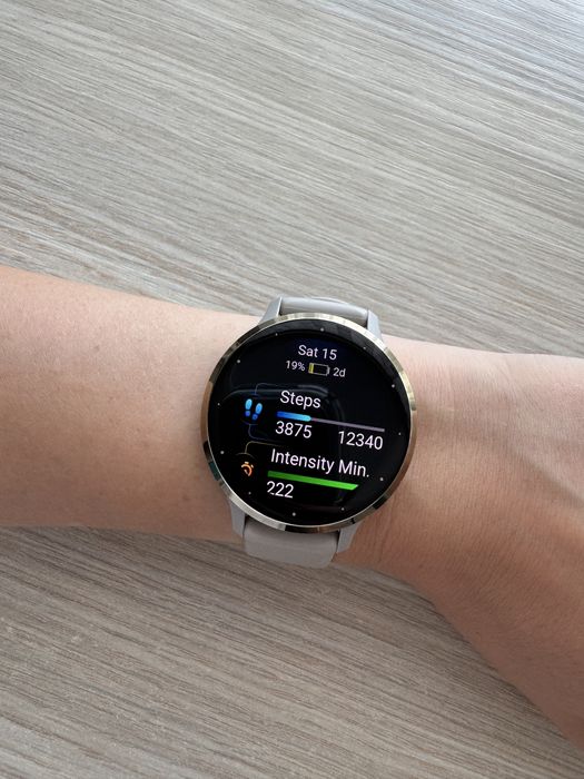 Смарт часовник Garmin Venu 3S