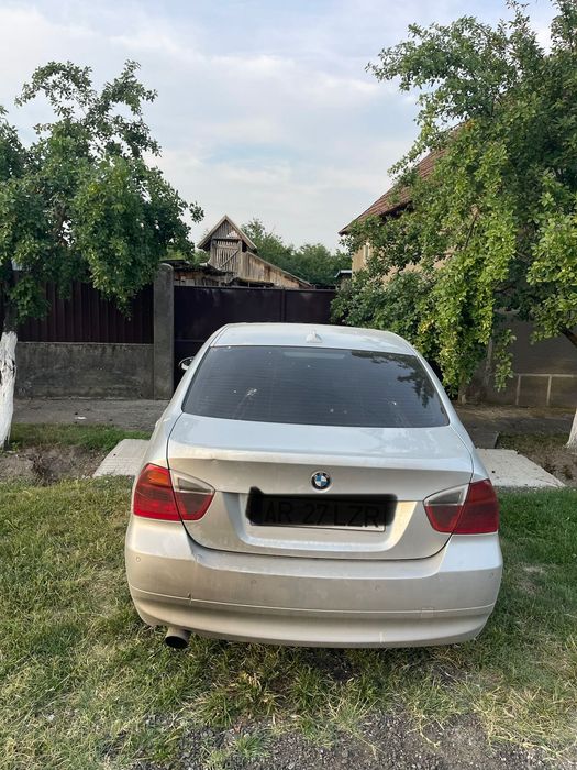 vând bmw e90 320d