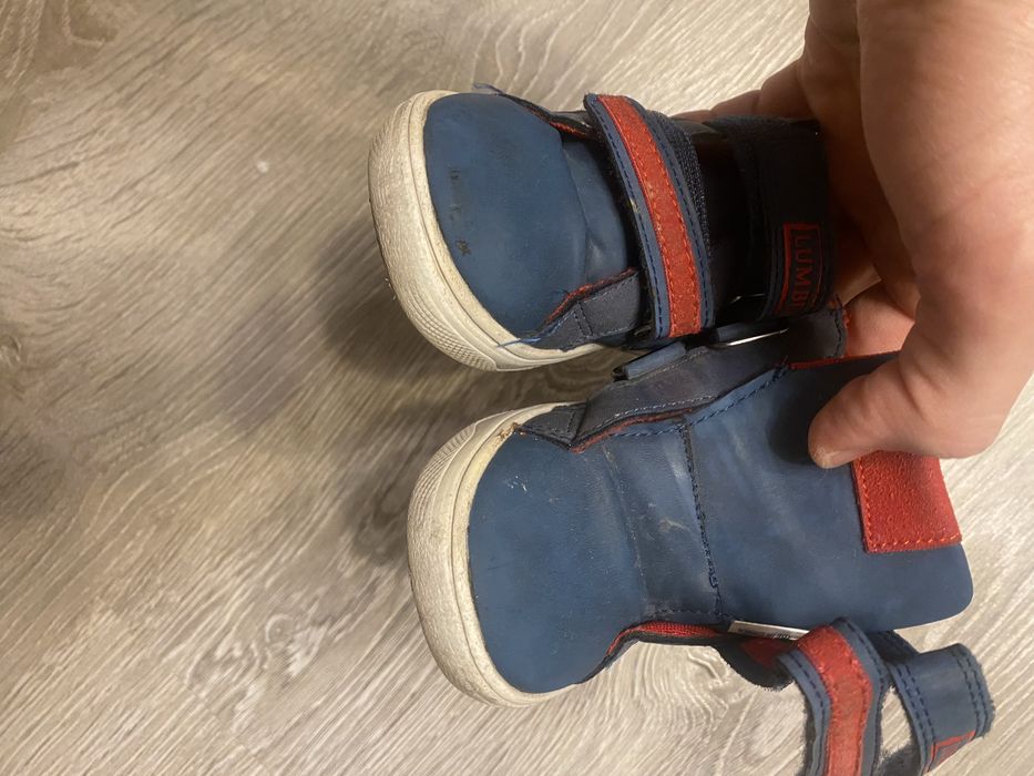 Adidasi copii marimea 25