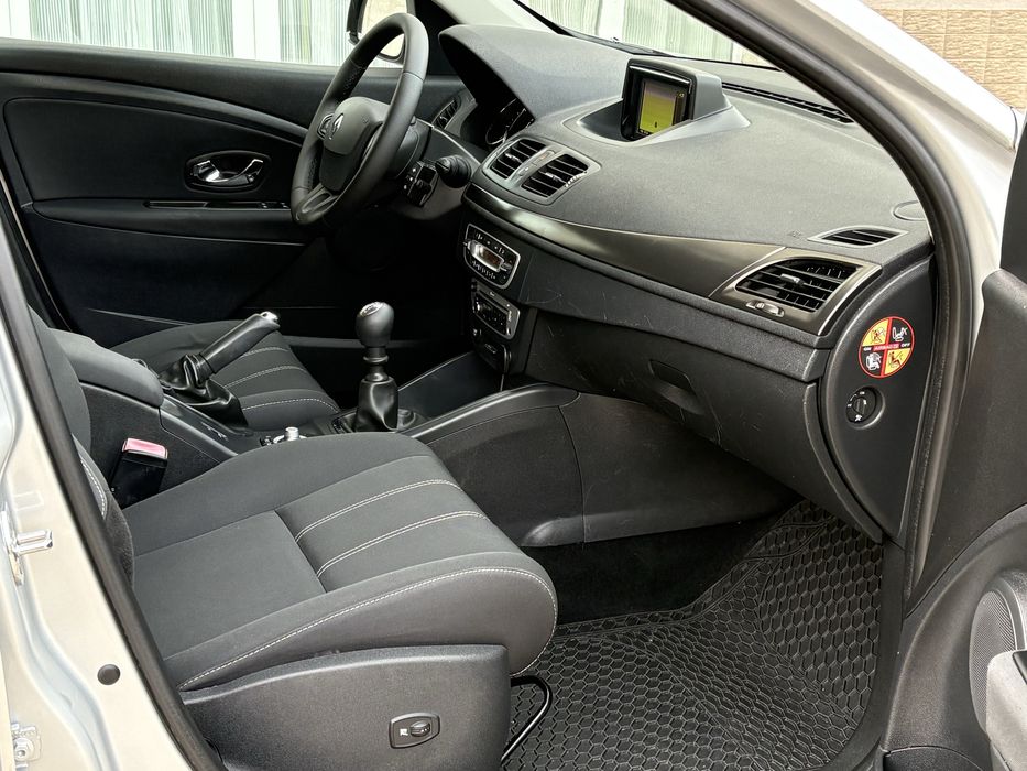 Renault Megane 1.5 dci , 2013 , Navi , Climatronic,Incalzire in scaune