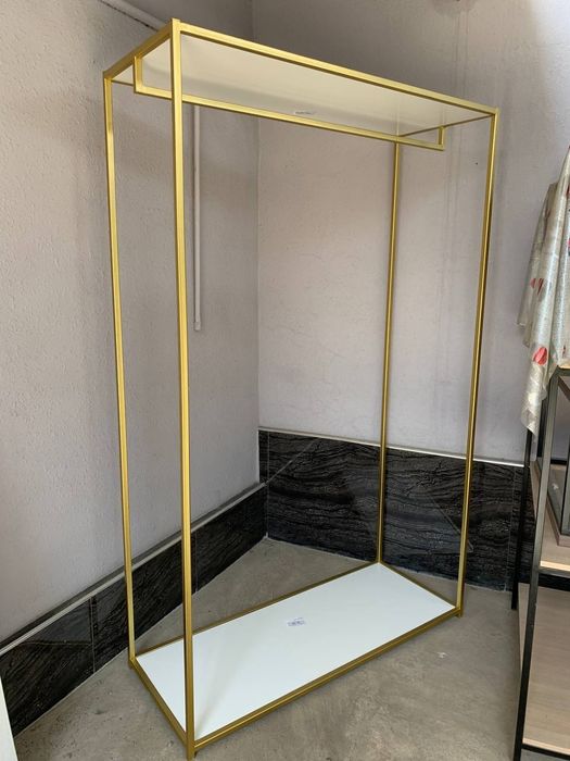 Срочно Вешалки для ателье и магазинов