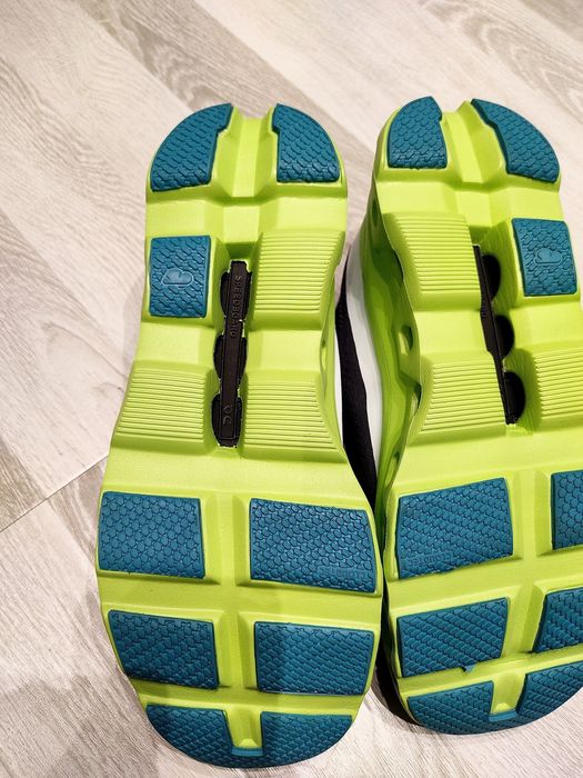 On CloudTec кроссовки оригинал