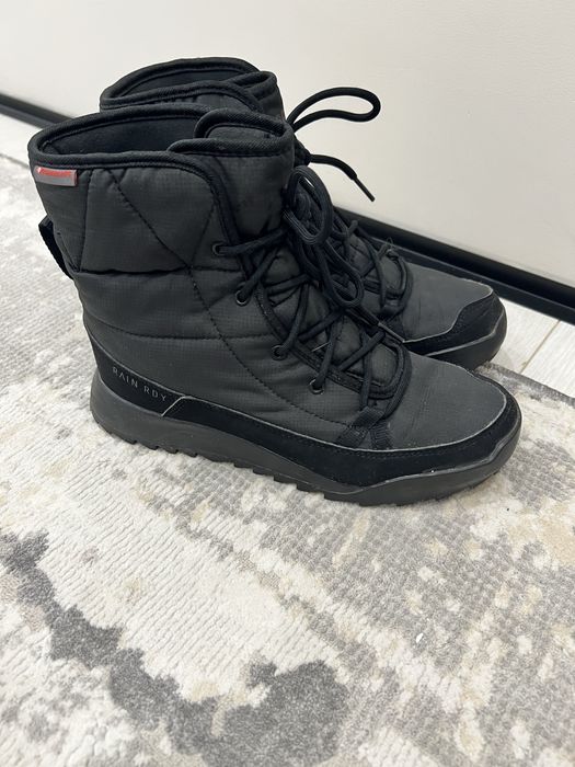 Продам сапожки Adidas