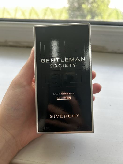 Givenchy Gentleman society eau de parfum extreme