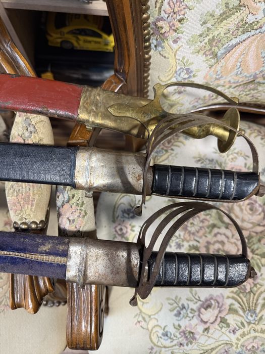 3 стари немски сабий за интериор