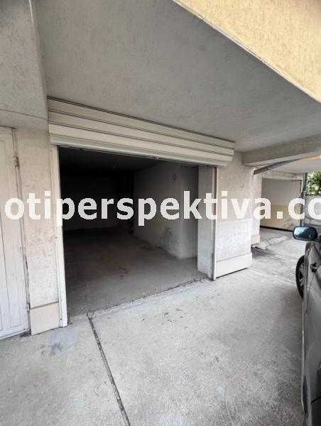 Продава се Тристаен апартамент в Пловдив, Център - 130 кв.м за 1531 €/кв.м - Снимка #11