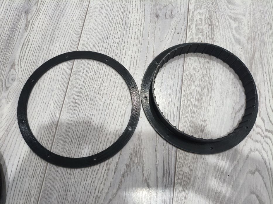 Продам флянцы на пол