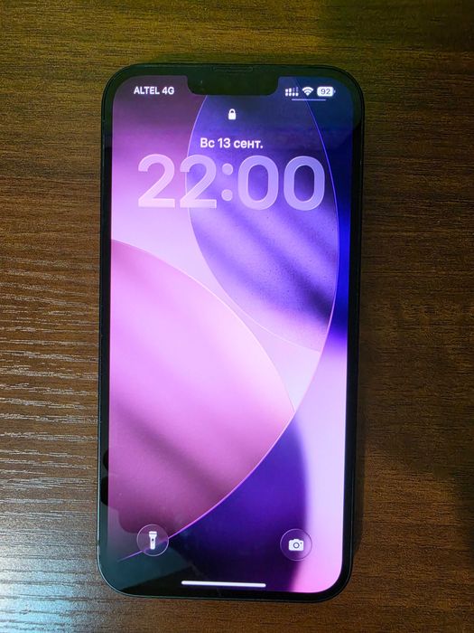 Продам iphone 14 plus / айфон 14 плюс