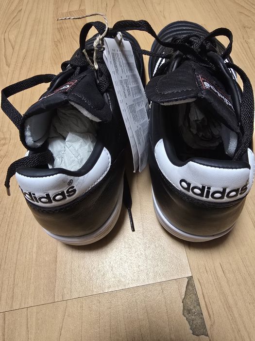 Футболни обувки / Стоножки Adidas Mundial Team