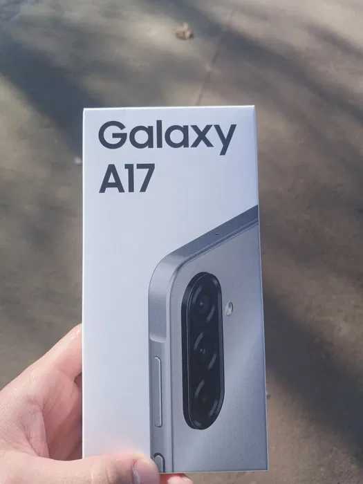 Samsung A17 6-128